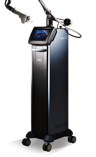 CO2 Laser Beam Device for Skin Resurfacing and Medical Aesthetic Treatments CO2 laser beam device for skin resurfacing and dermatology treatments